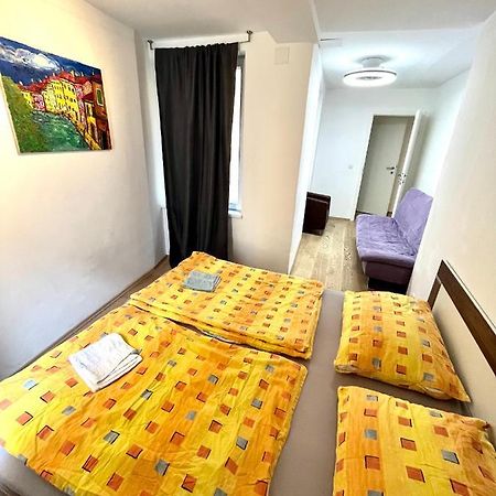 Wohnung Am Grazer Hauptplatz מראה חיצוני תמונה